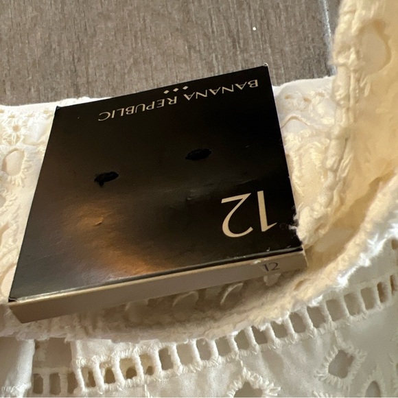 Banana Republic 100% Cotton Eyelet Details Pleated Side Zip Mini Skirt Size 12 - Picture 5 of 10